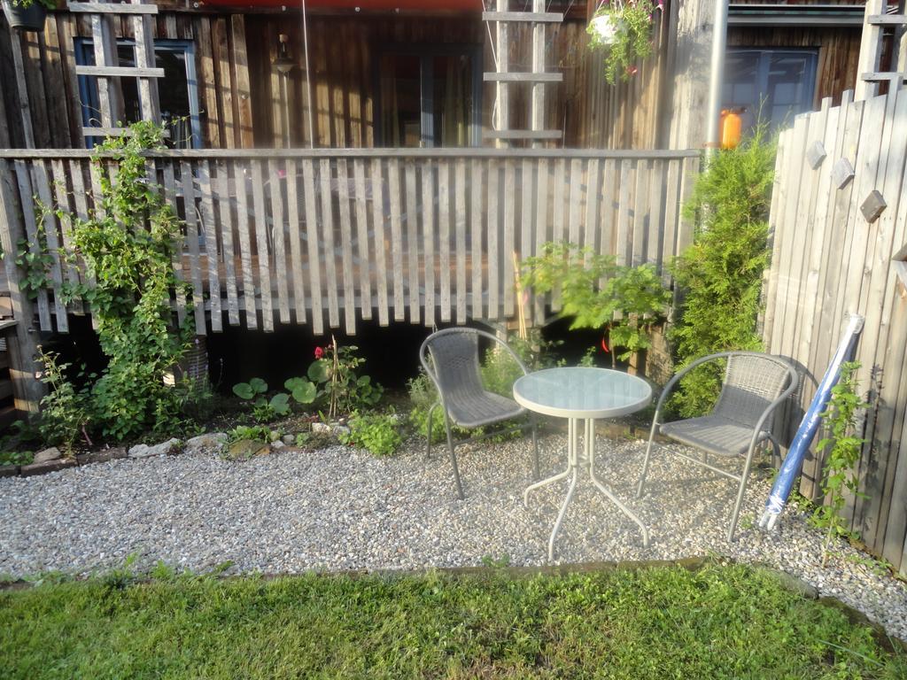 Holzhaus Mit Gruener Aussicht Zum Erholen Villa Burgheim ภายนอก รูปภาพ